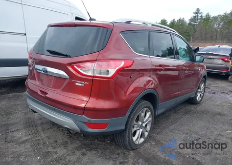 2014 Ford Escape Titanium z USA, uszkodzony, nr VIN 1FMCU9JX3EUA72890